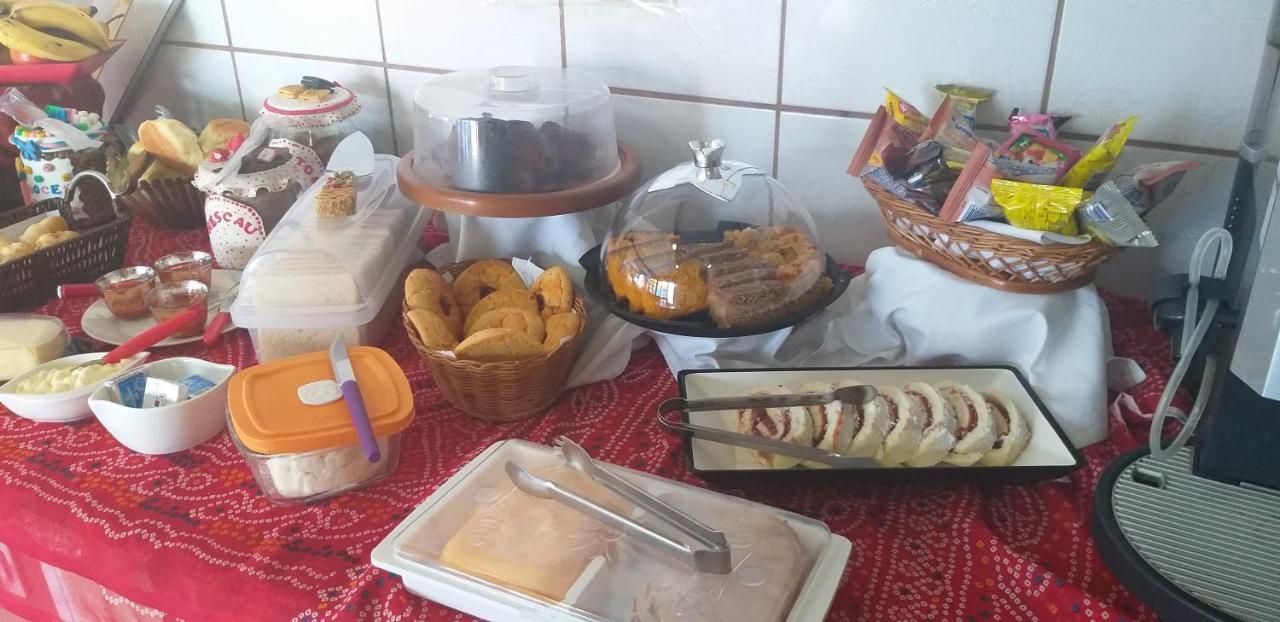 Hospedaria Do Khalifa Hotel Карагуататуба Екстериор снимка
